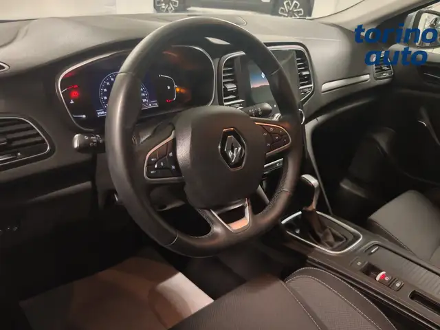 Renault Megane view 6