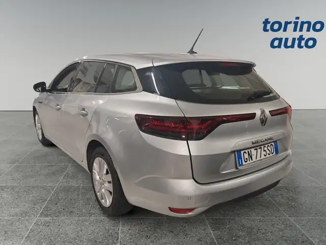 Renault Megane view 3