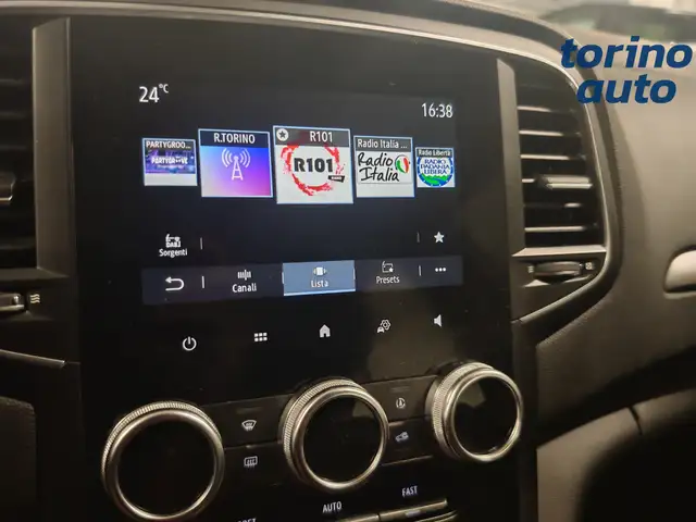 Renault Megane view 14