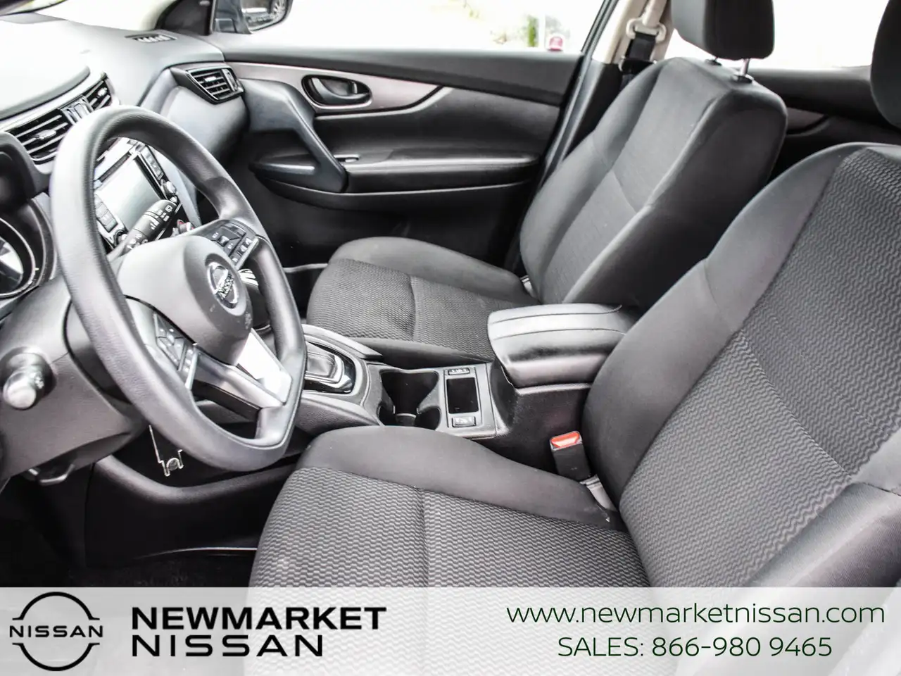 Nissan Qashqai снимка Nissan Qashqai