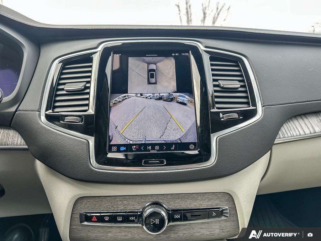 2024 Volvo XC90 T8 Ultimate Bright Theme thumb 18