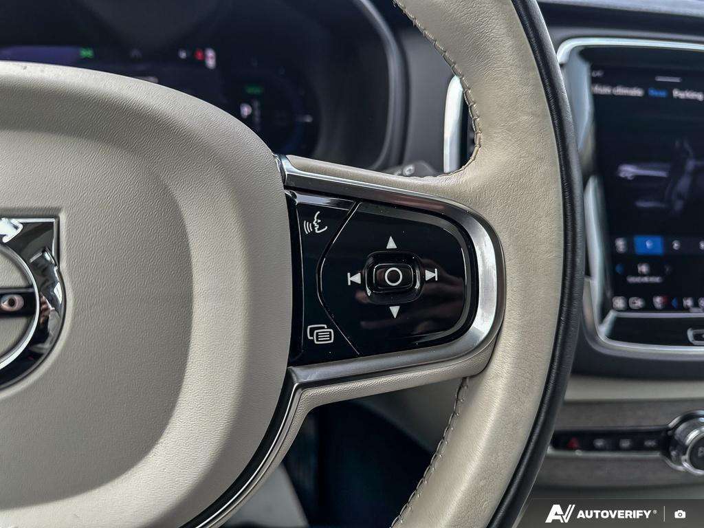 2024 Volvo XC90 T8 Ultimate Bright Theme thumb 15