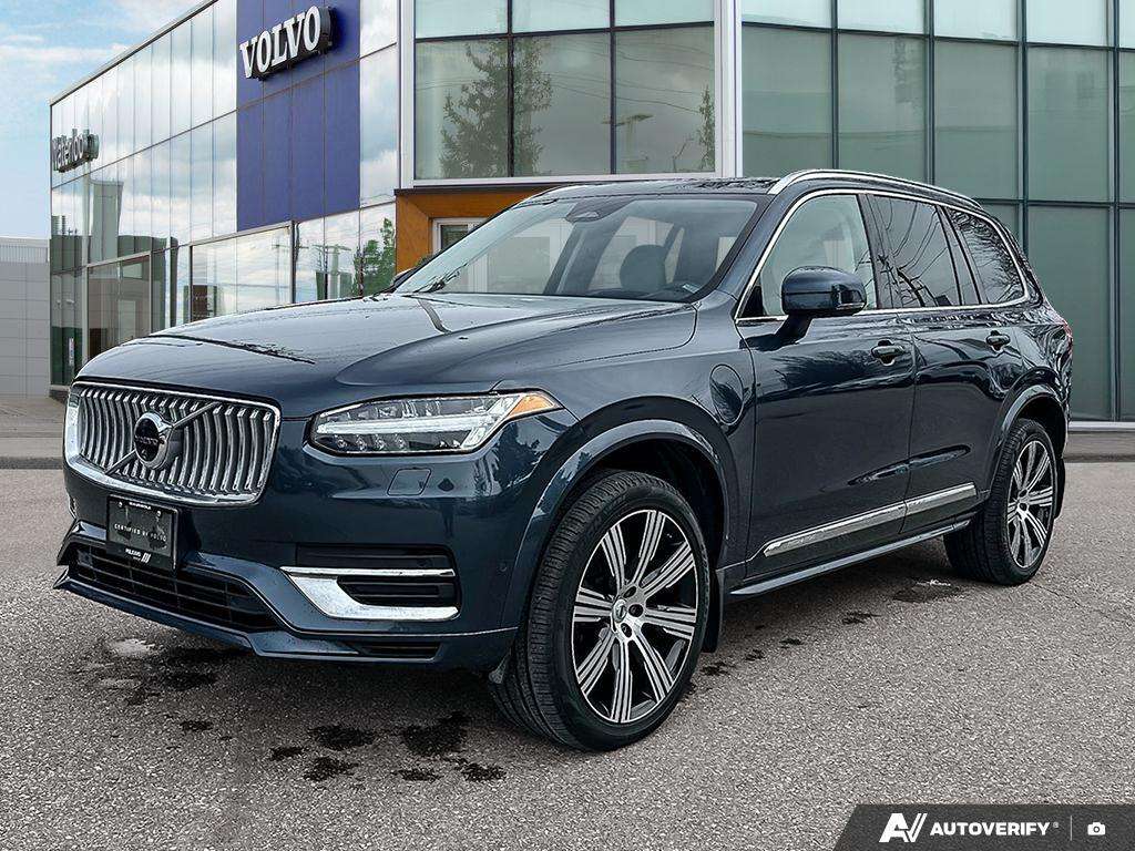 2024 Volvo XC90 T8 Ultimate Bright Theme