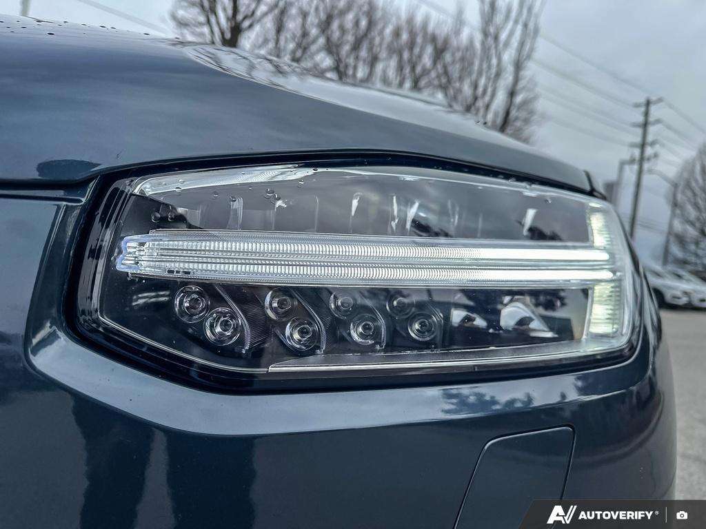 2024 Volvo XC90 T8 Ultimate Bright Theme thumb 7