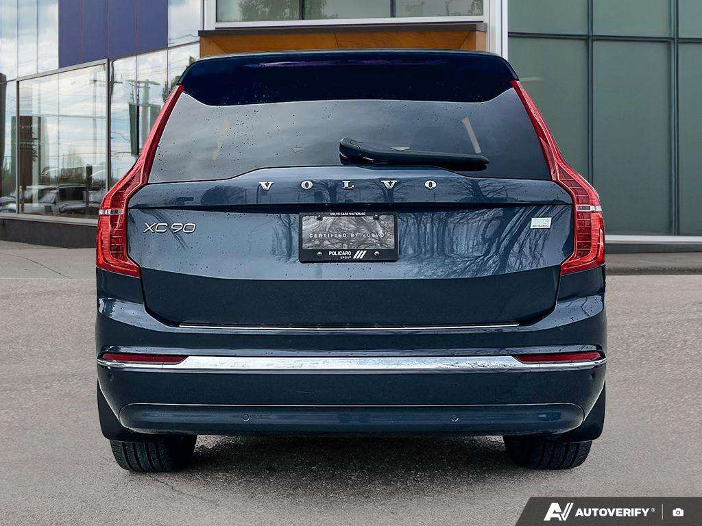 2024 Volvo XC90 T8 Ultimate Bright Theme alt 5