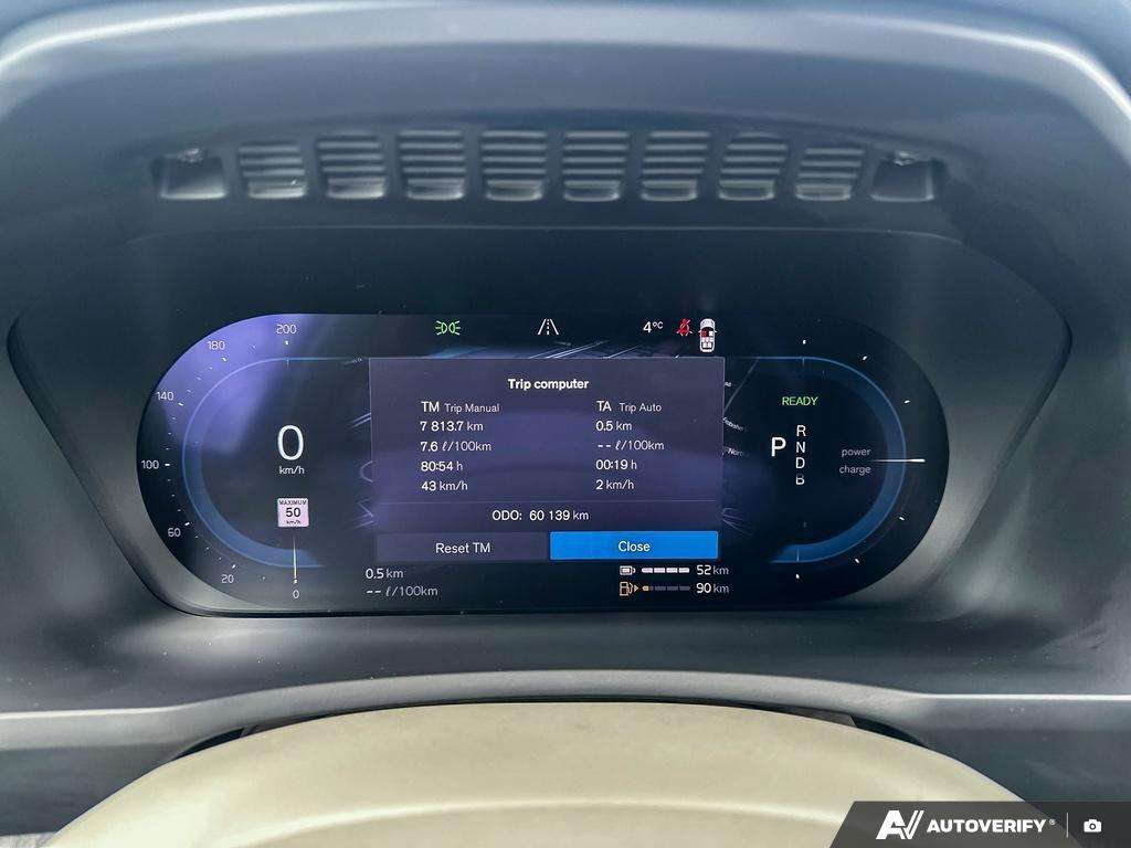 2024 Volvo XC90 T8 Ultimate Bright Theme thumb 14