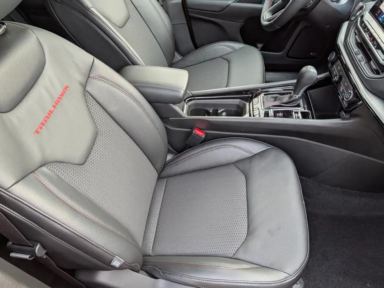 Jeep Compass photo Jeep Compass