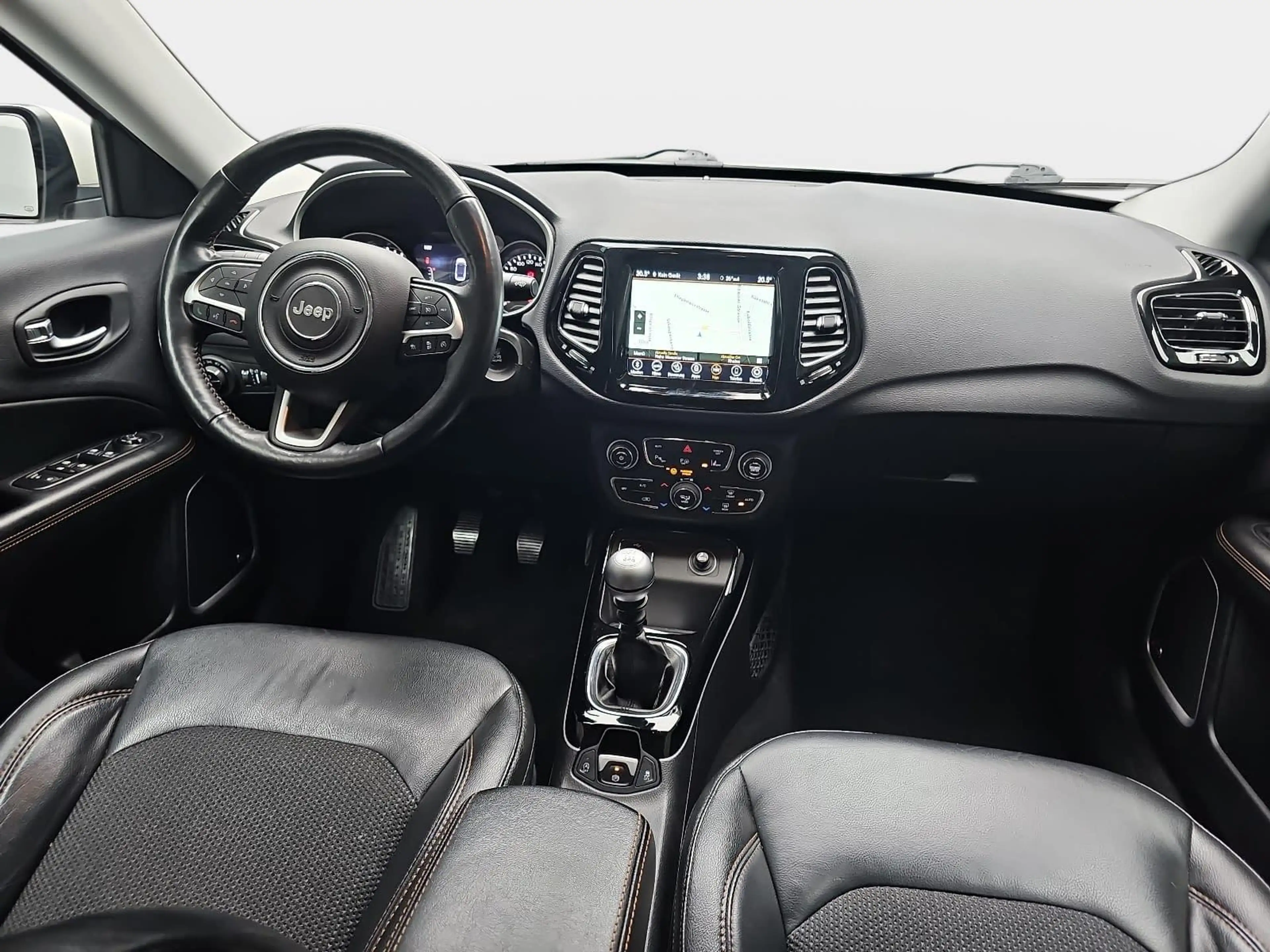 Jeep Compass COMPASS 1.4 MULTIAIR LIMITED FWD WINTER — photo 9