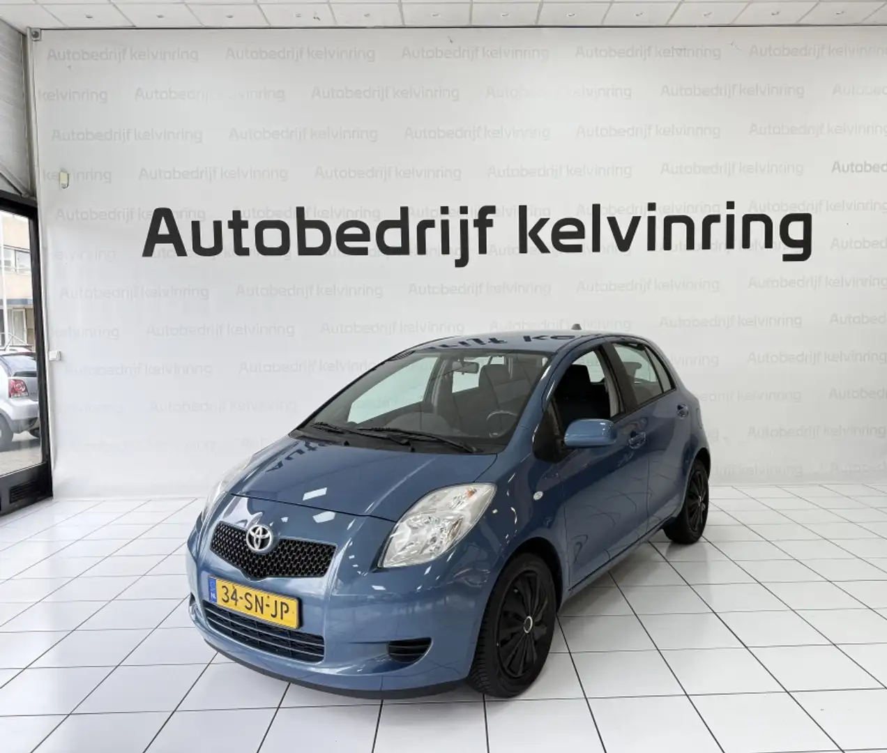Toyota Yaris 1.3 VVTi Sol MMT Automaat Bovag Garantie Blauw - 2