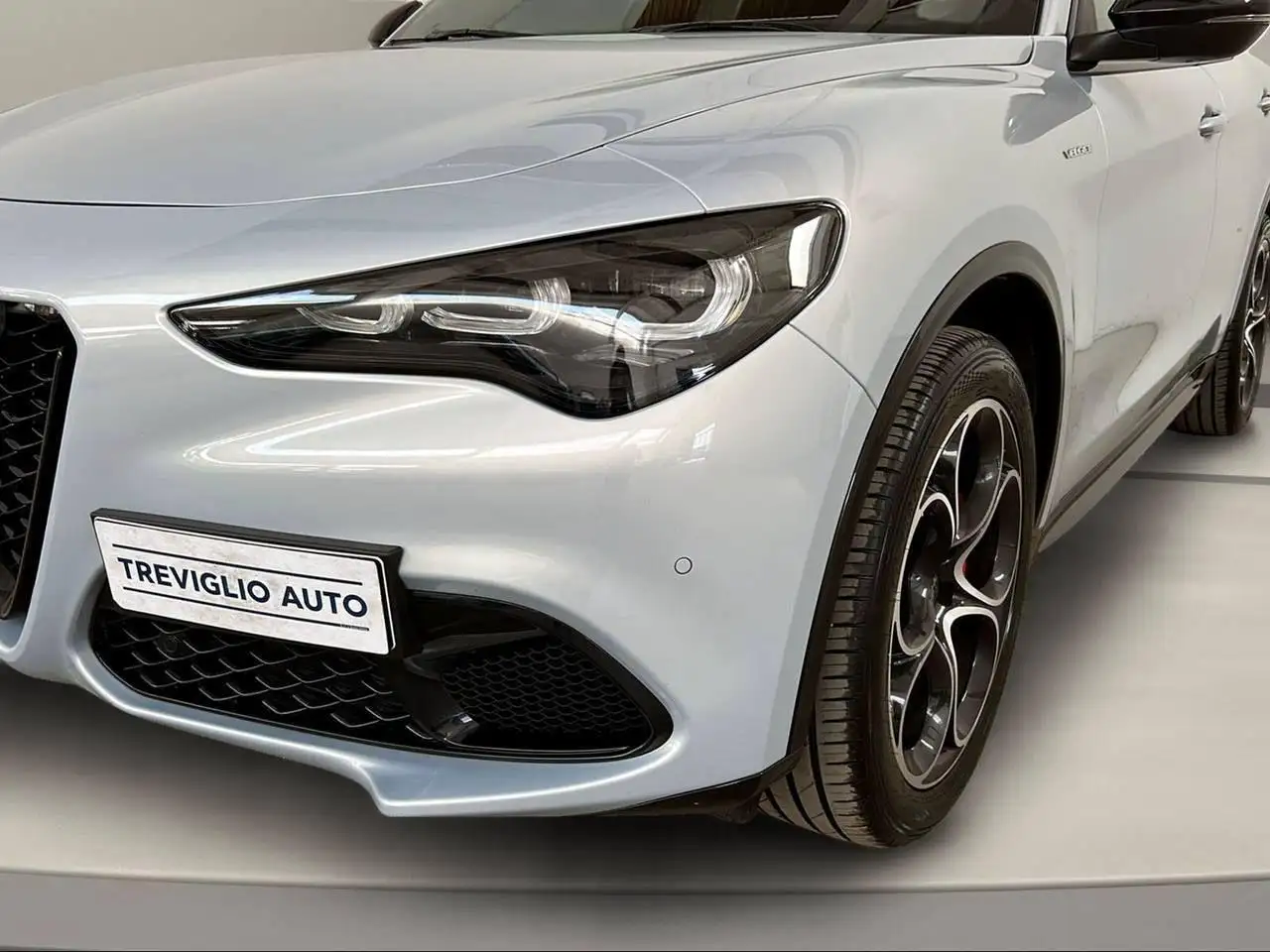 Alfa Romeo Stelvio 2024 — фото 33