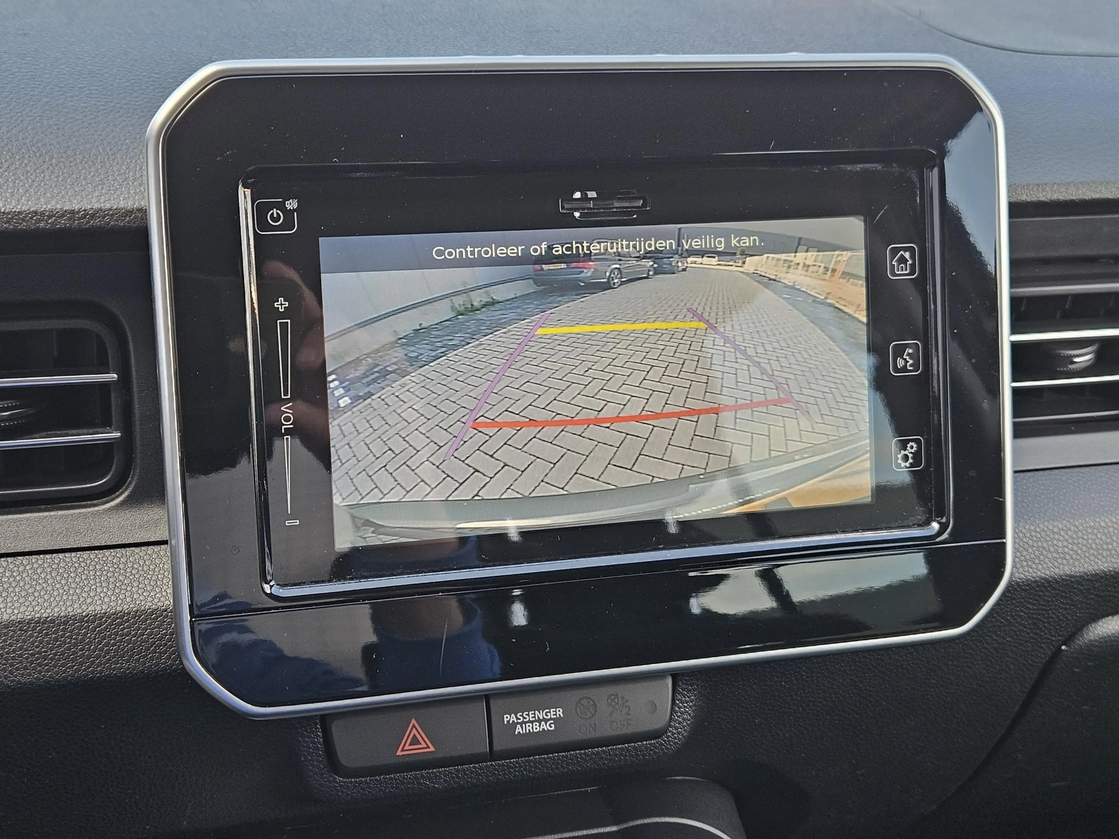 Suzuki Ignis 1.2 Smart Hybrid Select Two Tone Carplay Cam LM16 — photo 13