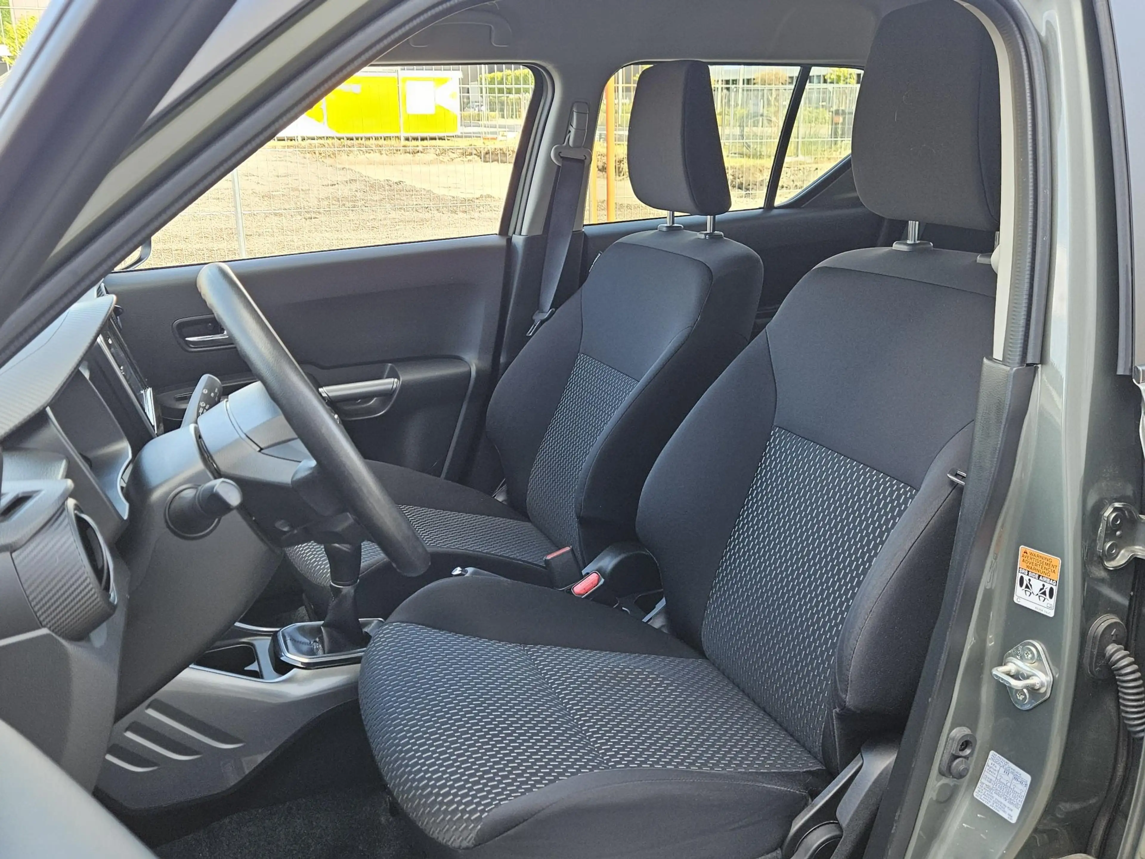 Suzuki Ignis 1.2 Smart Hybrid Select Two Tone Carplay Cam LM16 — photo 24