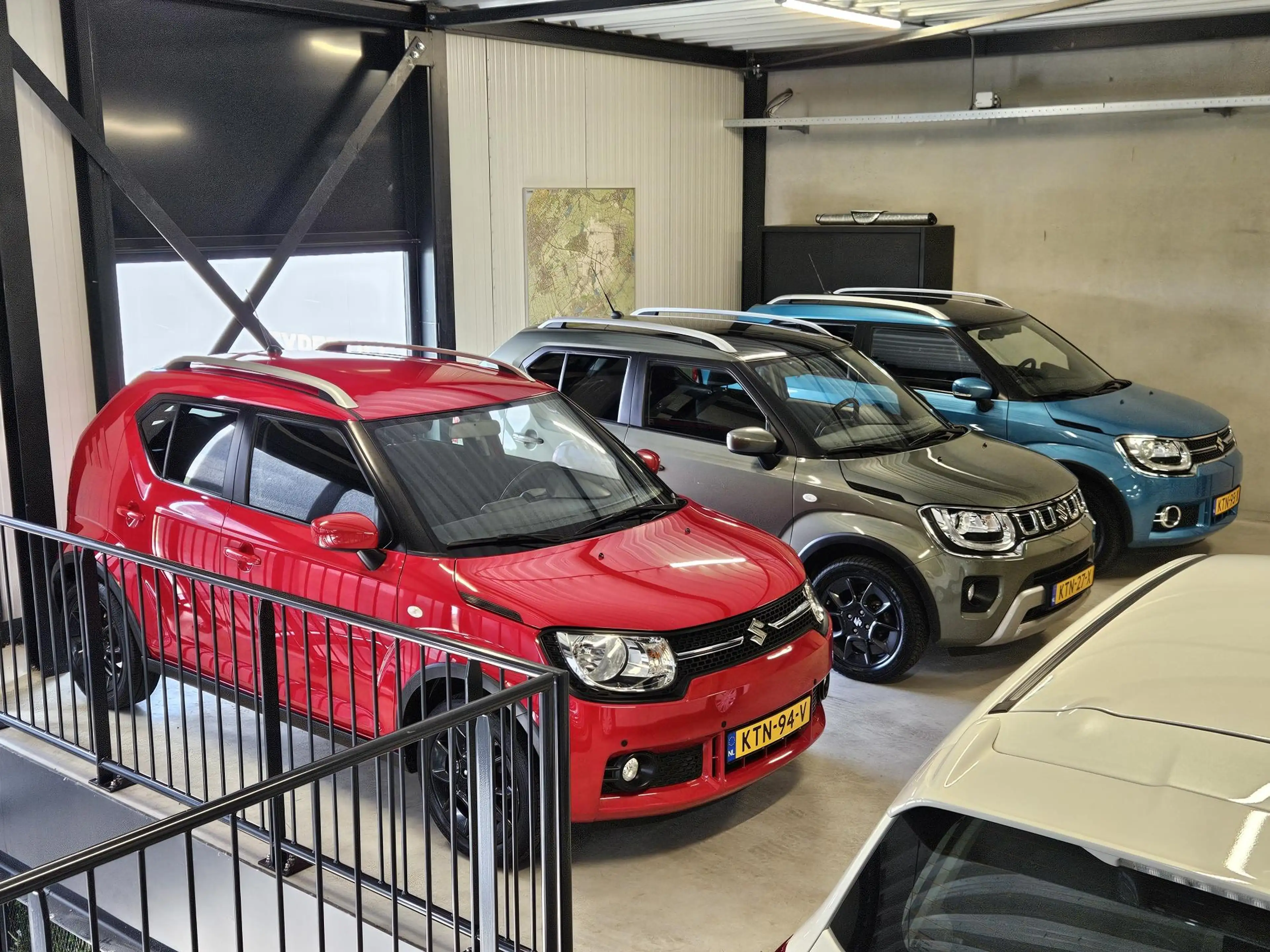 Suzuki Ignis 1.2 Smart Hybrid Select Two Tone Carplay Cam LM16 — photo 30