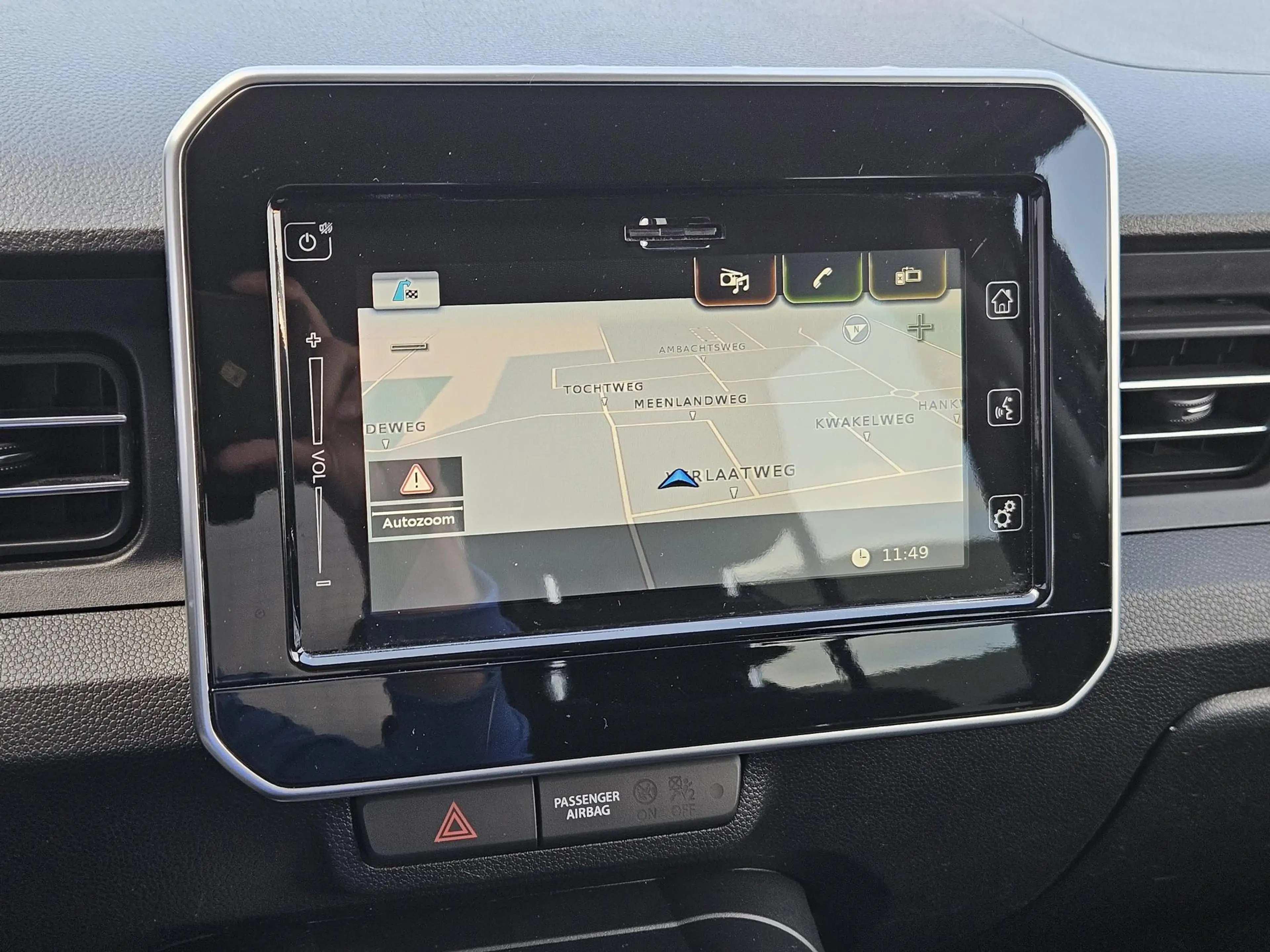 Suzuki Ignis 1.2 Smart Hybrid Select Two Tone Carplay Cam LM16 — photo 12
