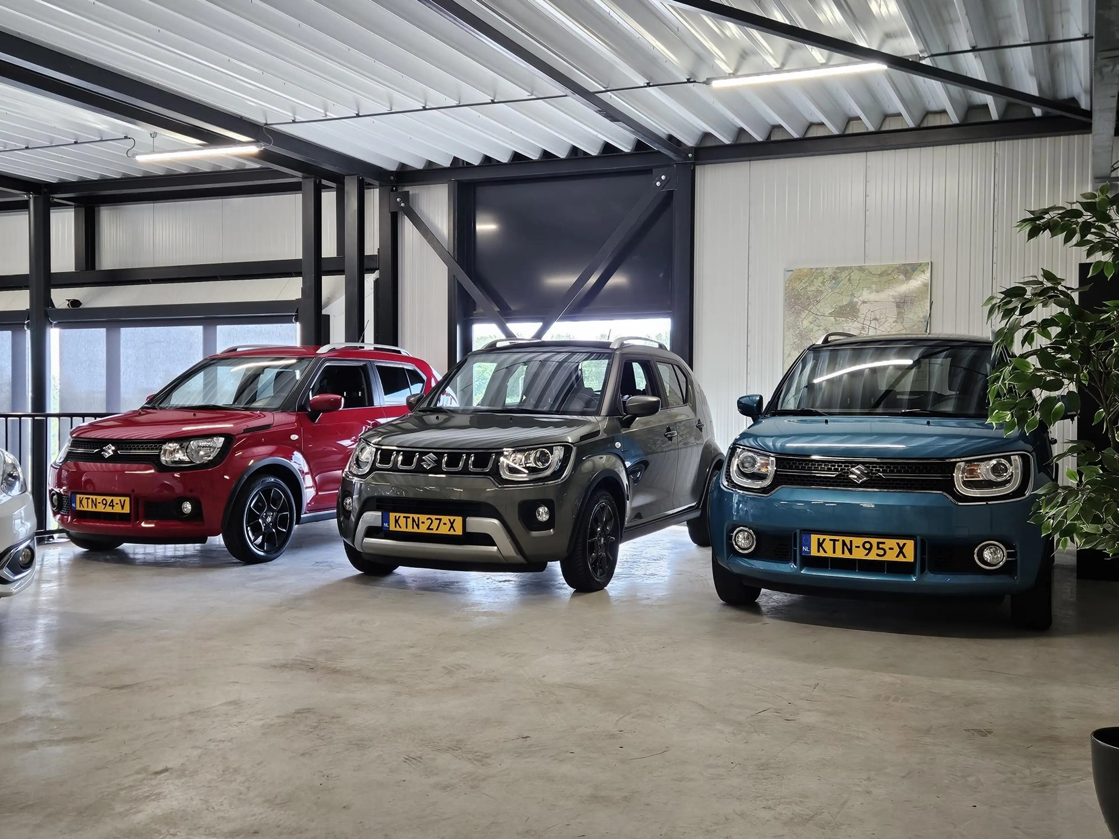 Suzuki Ignis 1.2 Smart Hybrid Select Two Tone Carplay Cam LM16 — photo 29