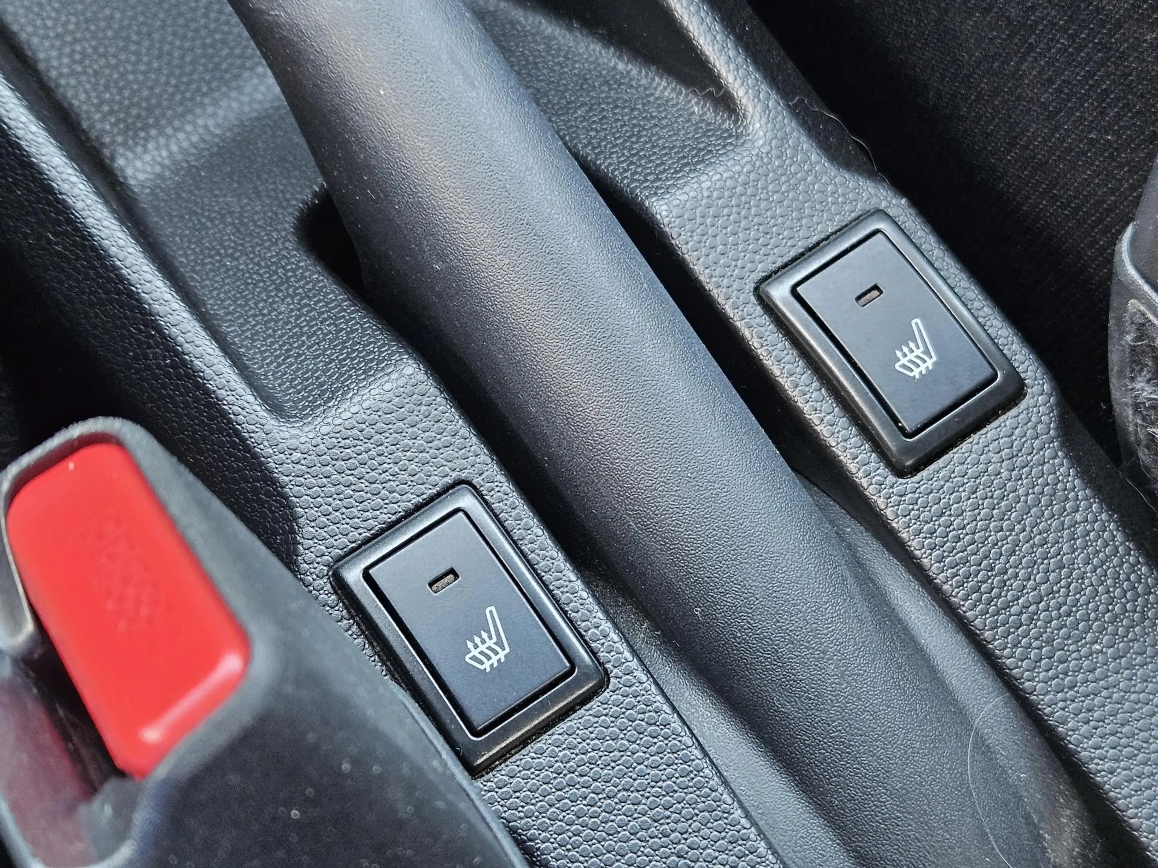 Suzuki Ignis 1.2 Smart Hybrid Select Two Tone Carplay Cam LM16 — photo 19