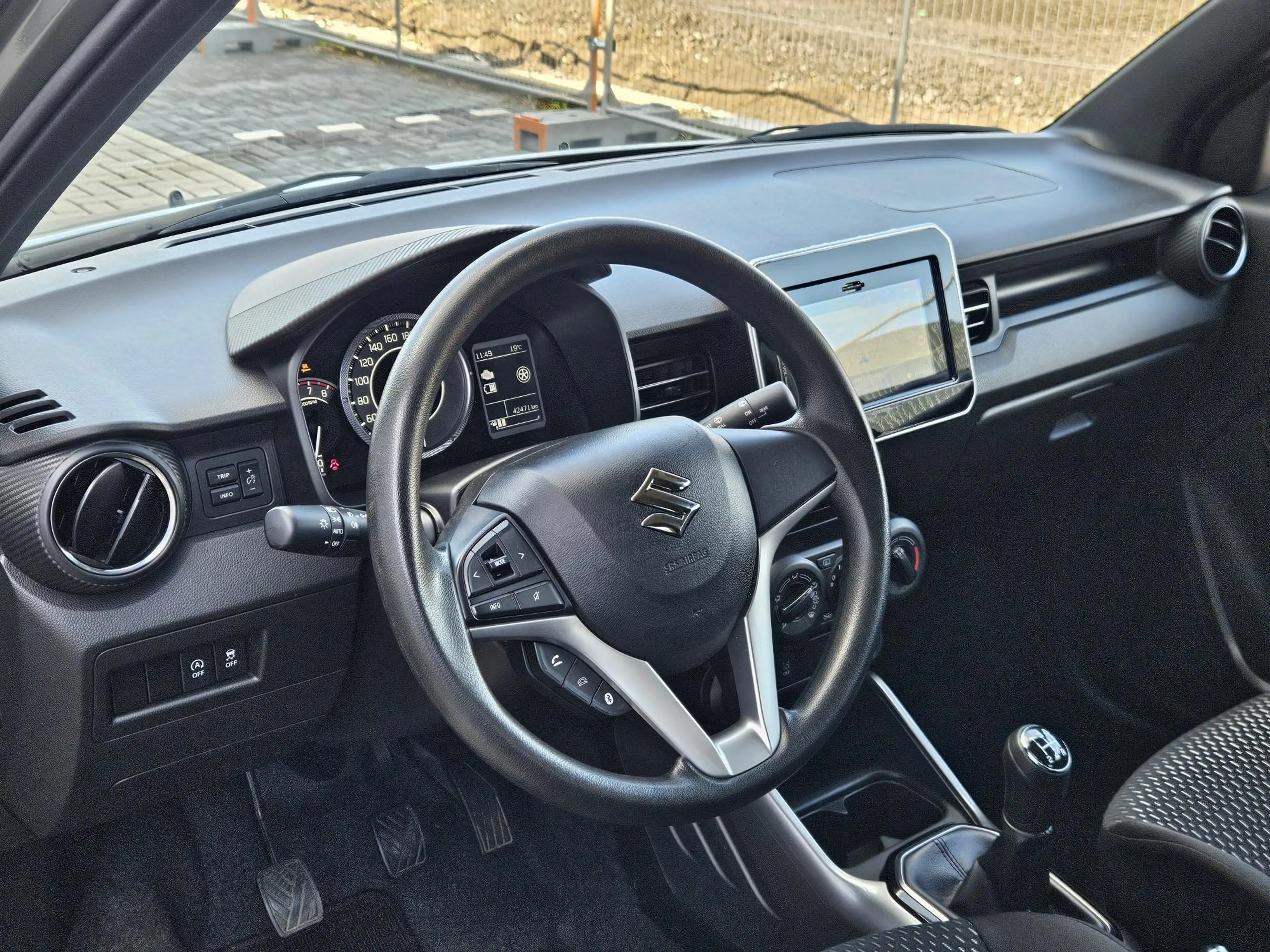 Suzuki Ignis 1.2 Smart Hybrid Select Two Tone Carplay Cam LM16 — photo 9