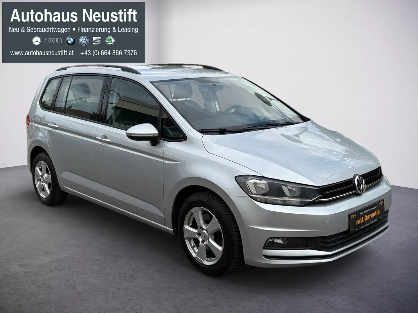 Volkswagen Touran Trendline BMT/Start-Stopp Grau - 2