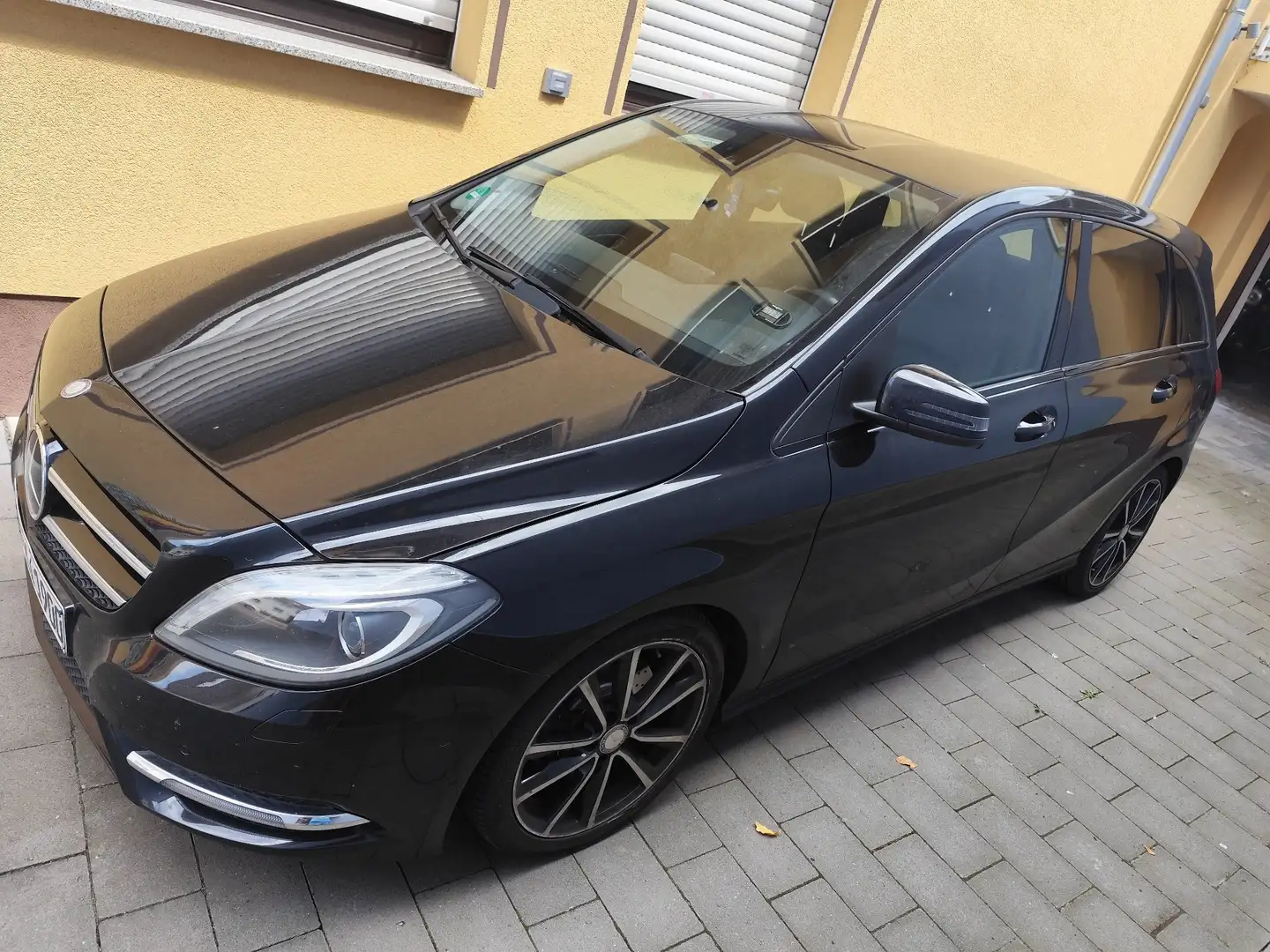 Mercedes-Benz B 220 CDI (BlueEFFICIENCY) 7G-DCT - 1