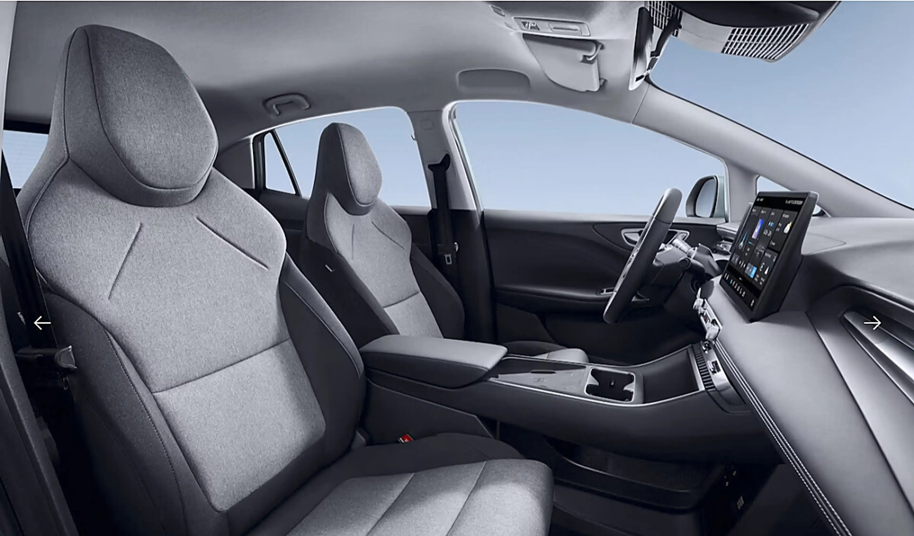 MG MG4 EV Urban 54 kWh Luxury — photo 2