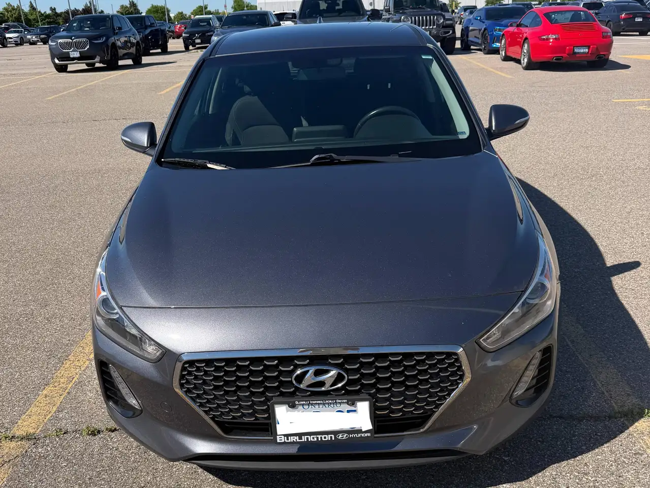 Hyundai ELANTRA photo Hyundai ELANTRA