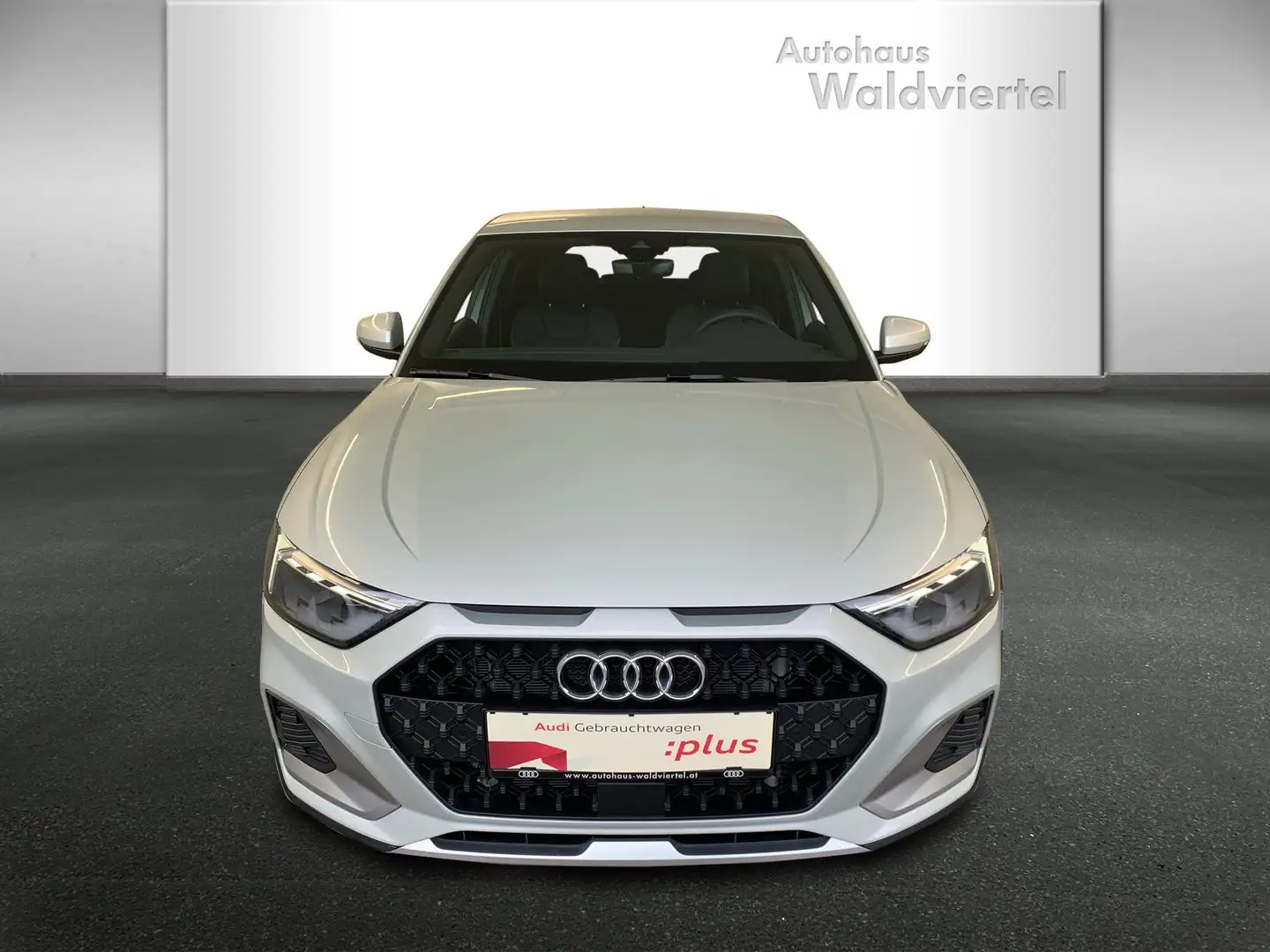 Audi A1 35 TFSI intense Plateado - 2