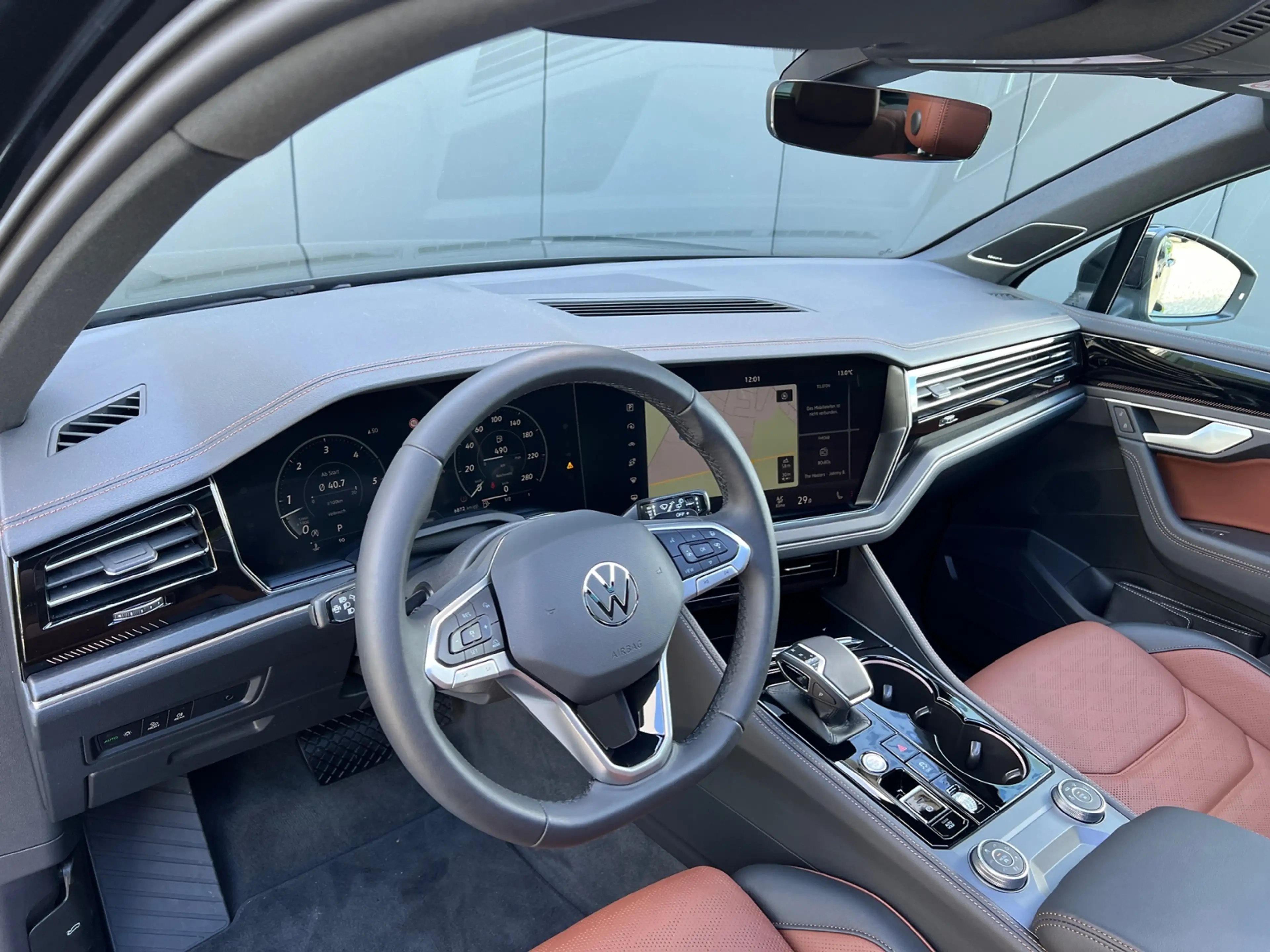 Volkswagen Touareg Elegance 3.0 TDI 4MOTION *AHK, Pano, Dynaudio, Of — photo 8