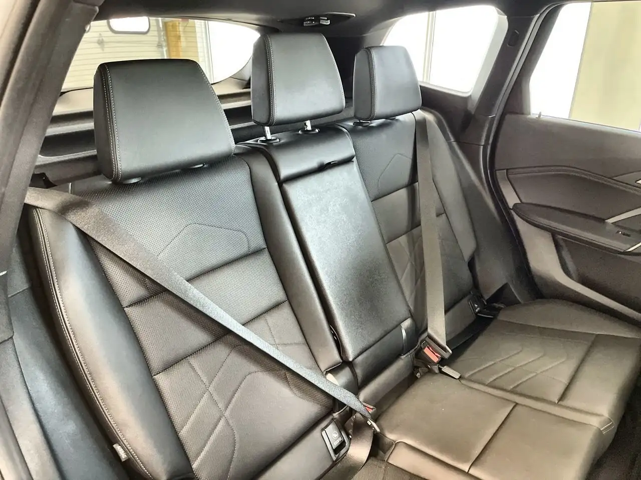 BMW X1 photo BMW X1