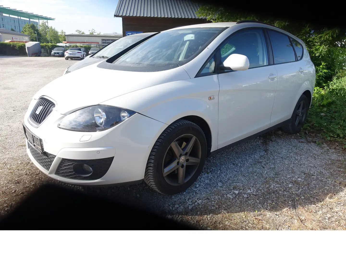 SEAT Altea XL Sun 1,4TSI Klimaautom. Sitzh. Alu PDC Regens. Weiß - 2