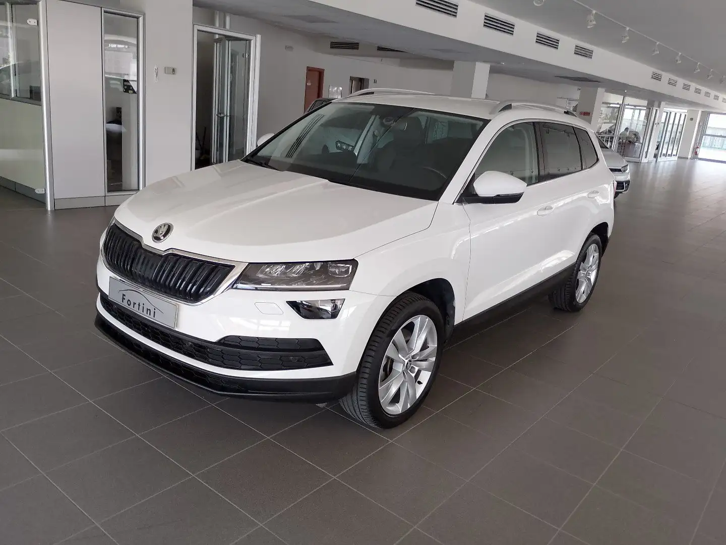 Skoda Karoq 1.5 TSI DSG Style Blanc - 1