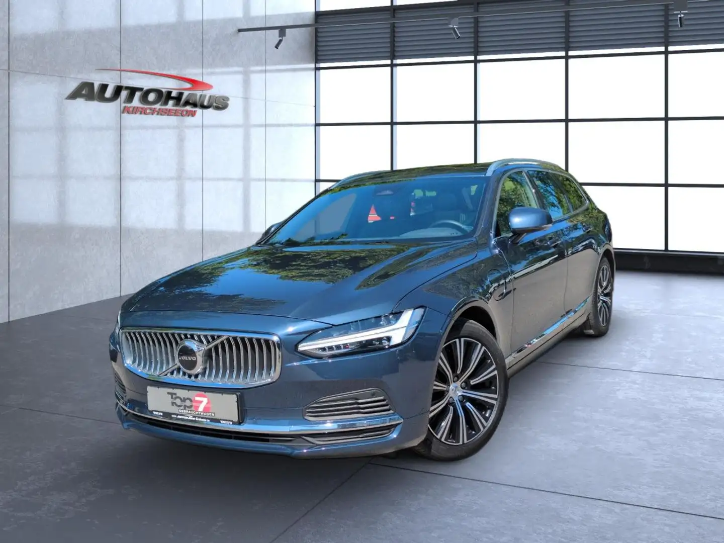 Volvo V90 T6 Recharge Expression Plug-In Hybrid Automati Bleu - 2
