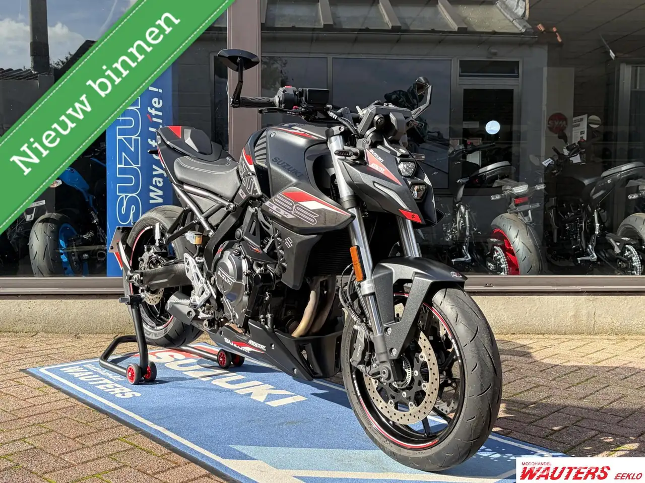 Suzuki GSX 8S