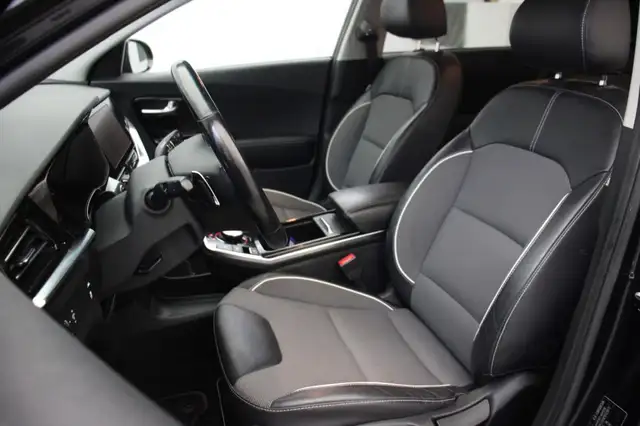 Kia E-Niro view 11