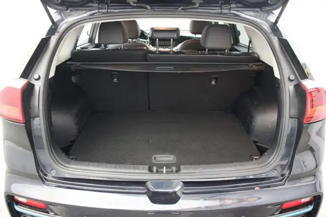 Kia E-Niro view 13