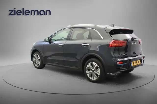 Kia E-Niro view 4