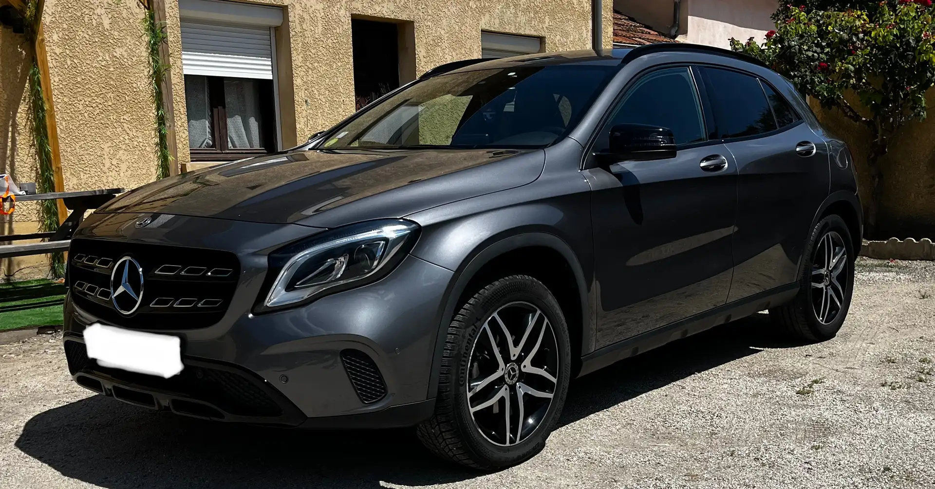 Mercedes-Benz GLA 200 GLA 200 d 7-G DCT Sensation - 2