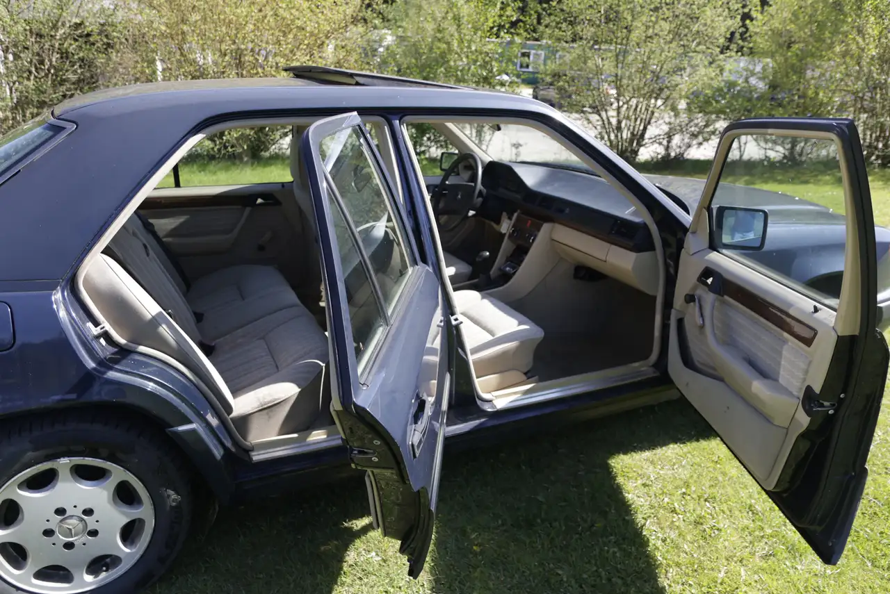 Mercedes-Benz 190 D, foto 6