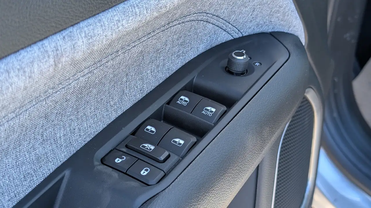 Jeep Compass photo Jeep Compass
