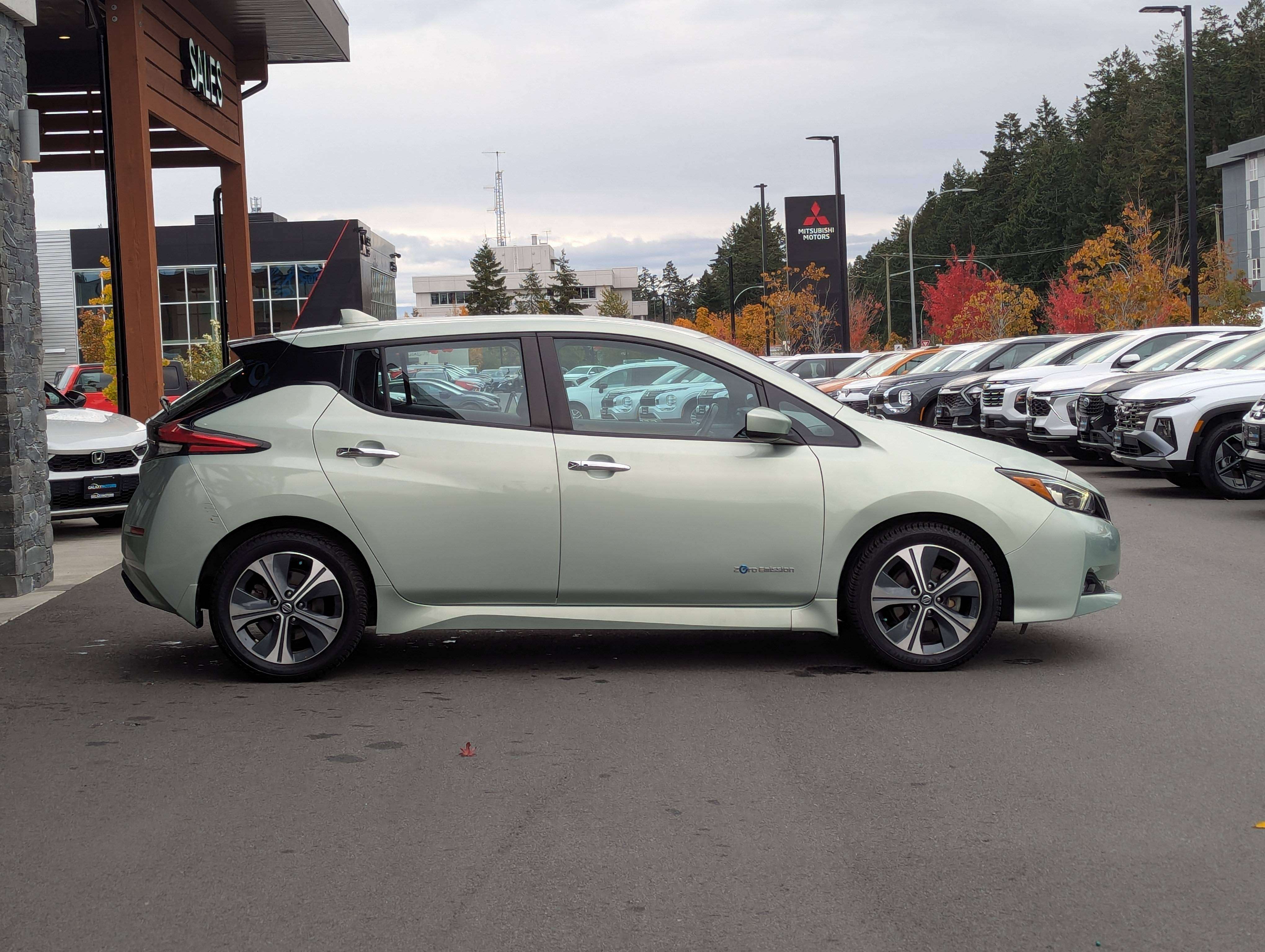 2018 Nissan Leaf Hatchback
