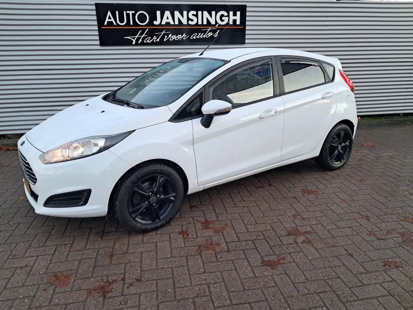 Ford Fiesta 1.25 Titanium | Airco | LM Velgen | Radio | Nette Weiß - 1