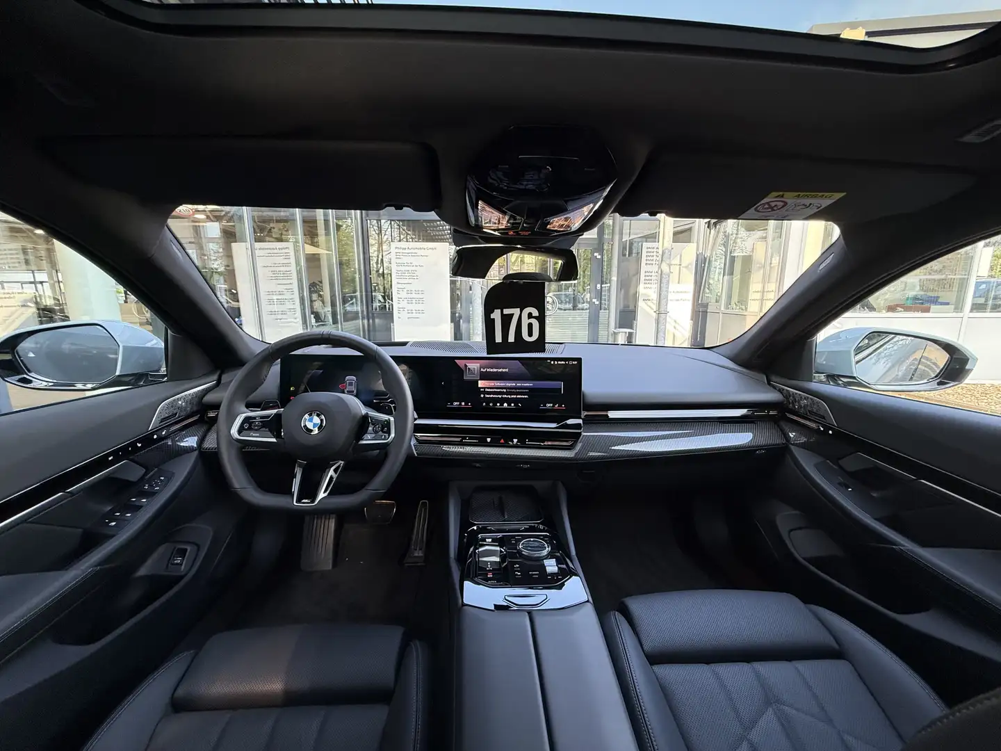 BMW 540 d xDrive M Sport AHK PANO StHg B&W Autobahnas Grau - 2