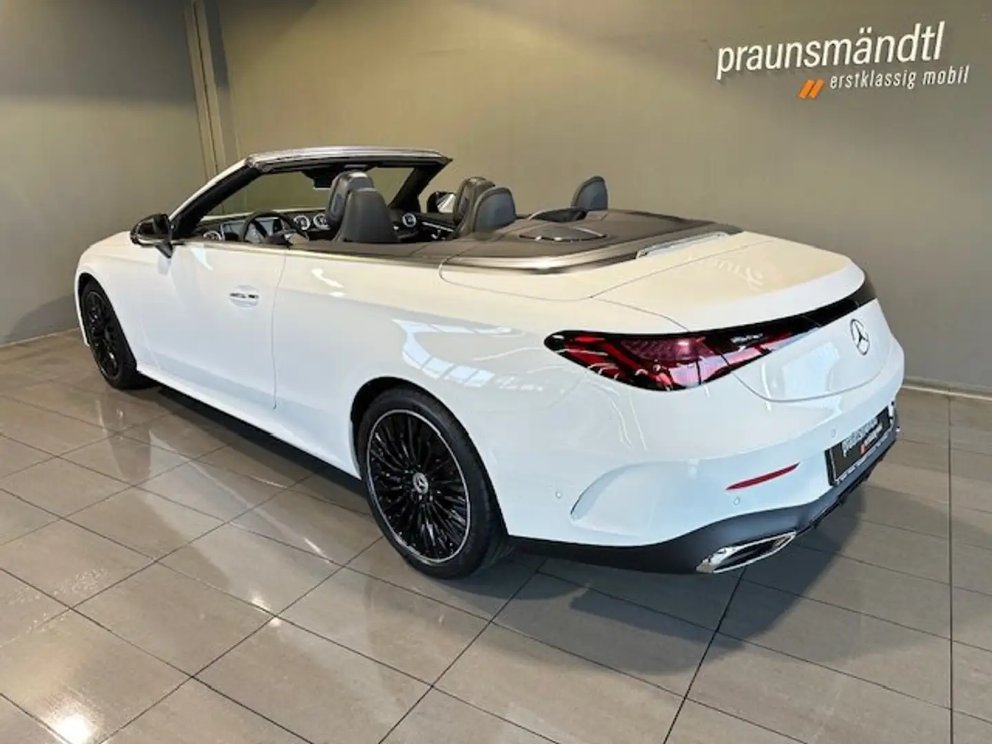 Mercedes-Benz CLE 180 Cabrio AMG Night LED/360°/Memo/Distr/Tot Weiß - 2