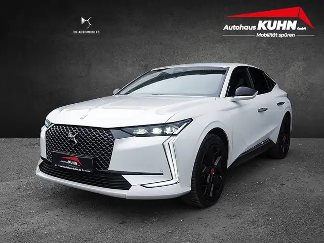 DS Automobiles DS 4 E-TENSE 225 Performance Line + ACC HUD