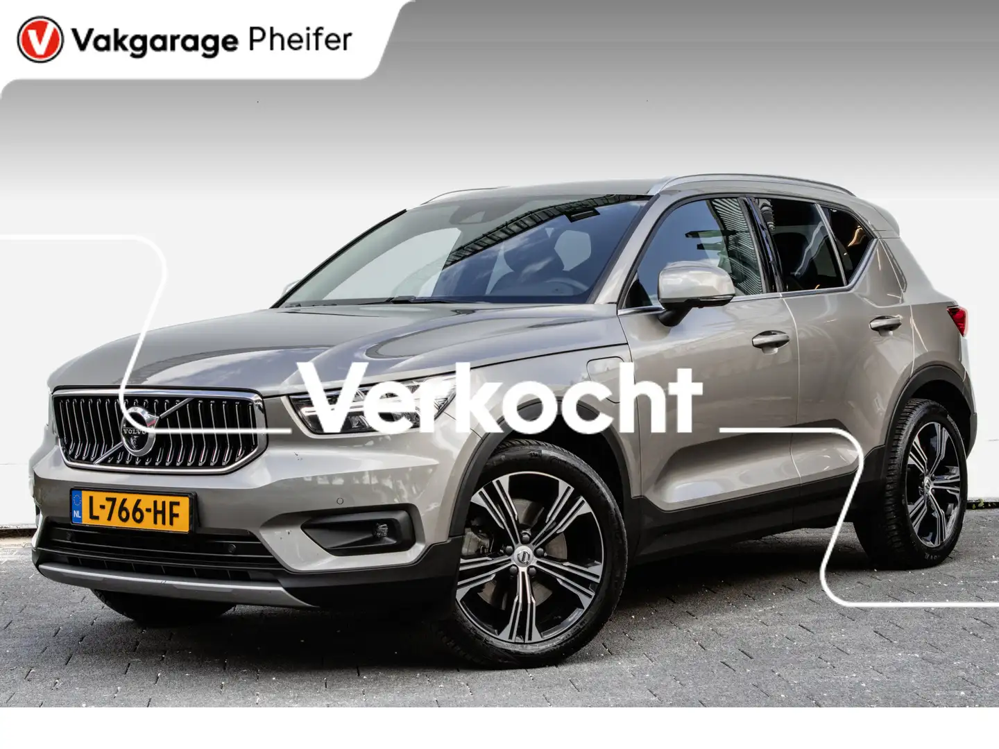 Volvo XC40 1.5 T5 262pk Recharge Inscription Trekhaak/ Ledere Gris - 1