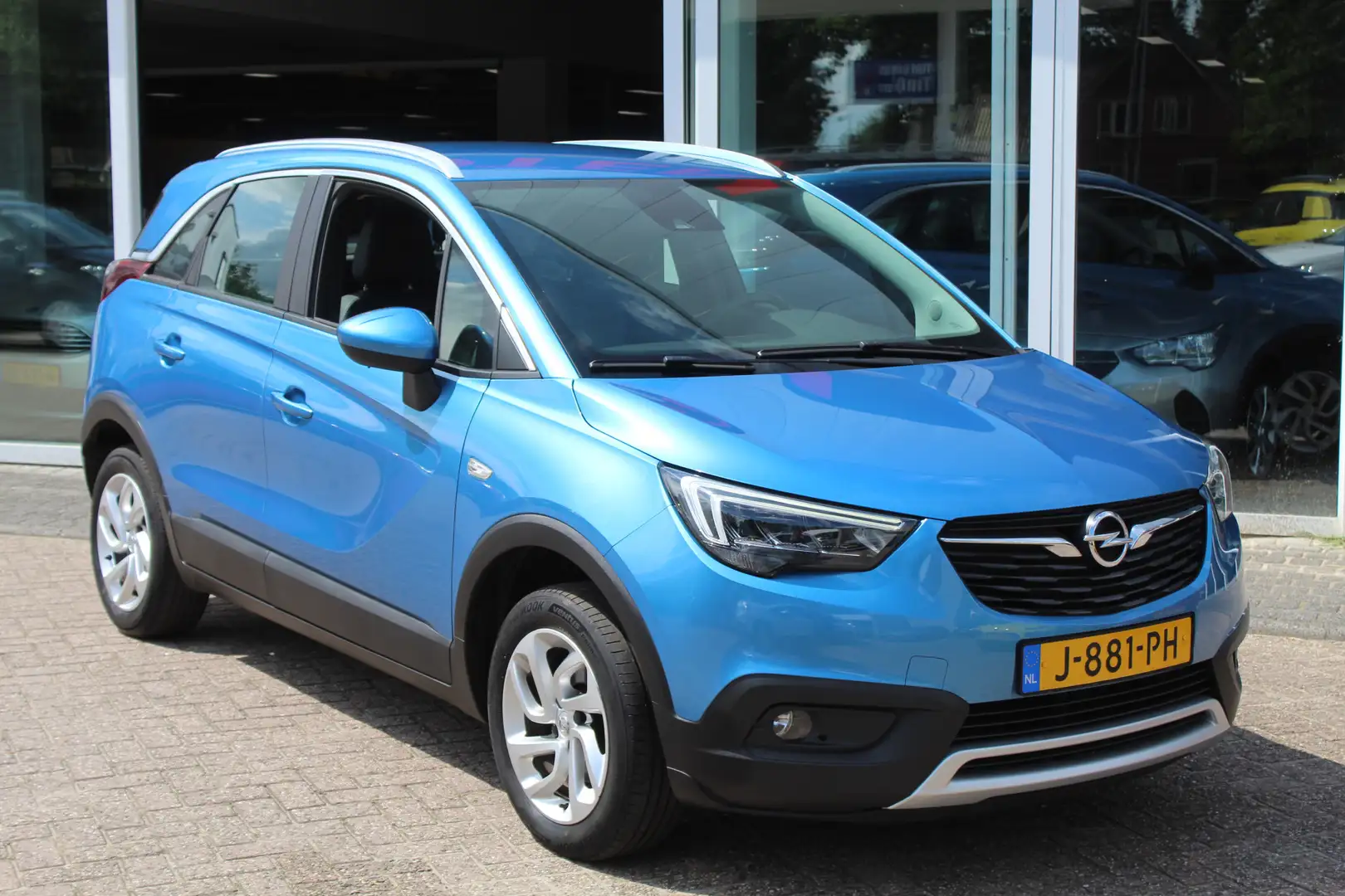 Opel Crossland X 1.2 Turbo Innovation Blauw - 2