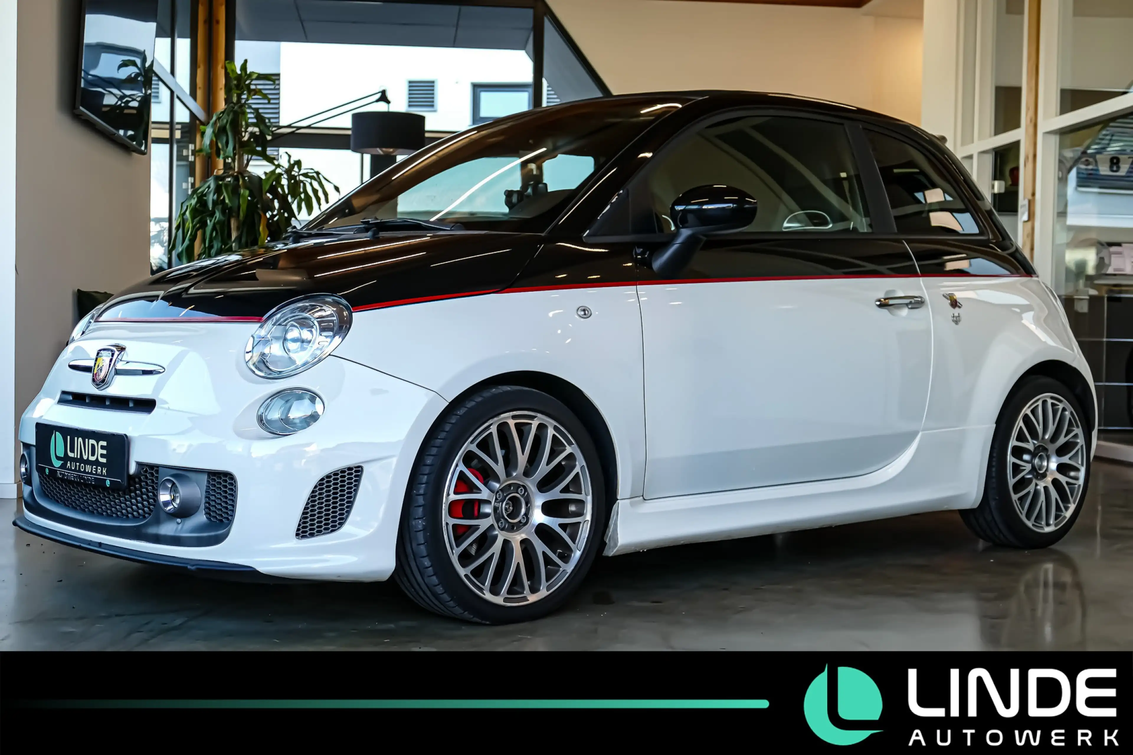 Abarth 595C Turismo BI-COLOR|BI-XENON|NAVI|KLIMA|BT.