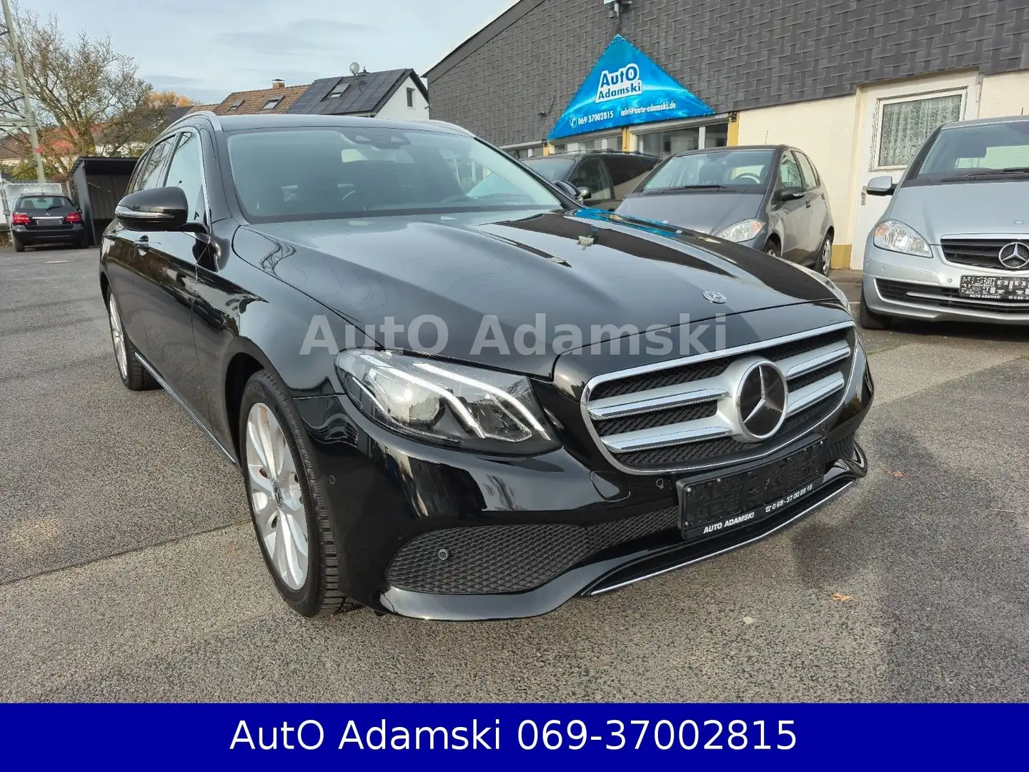 Mercedes-Benz E 350 d T 4-Matic Avantgarde STDHZ LED 98tkm AHK Schwarz - 1