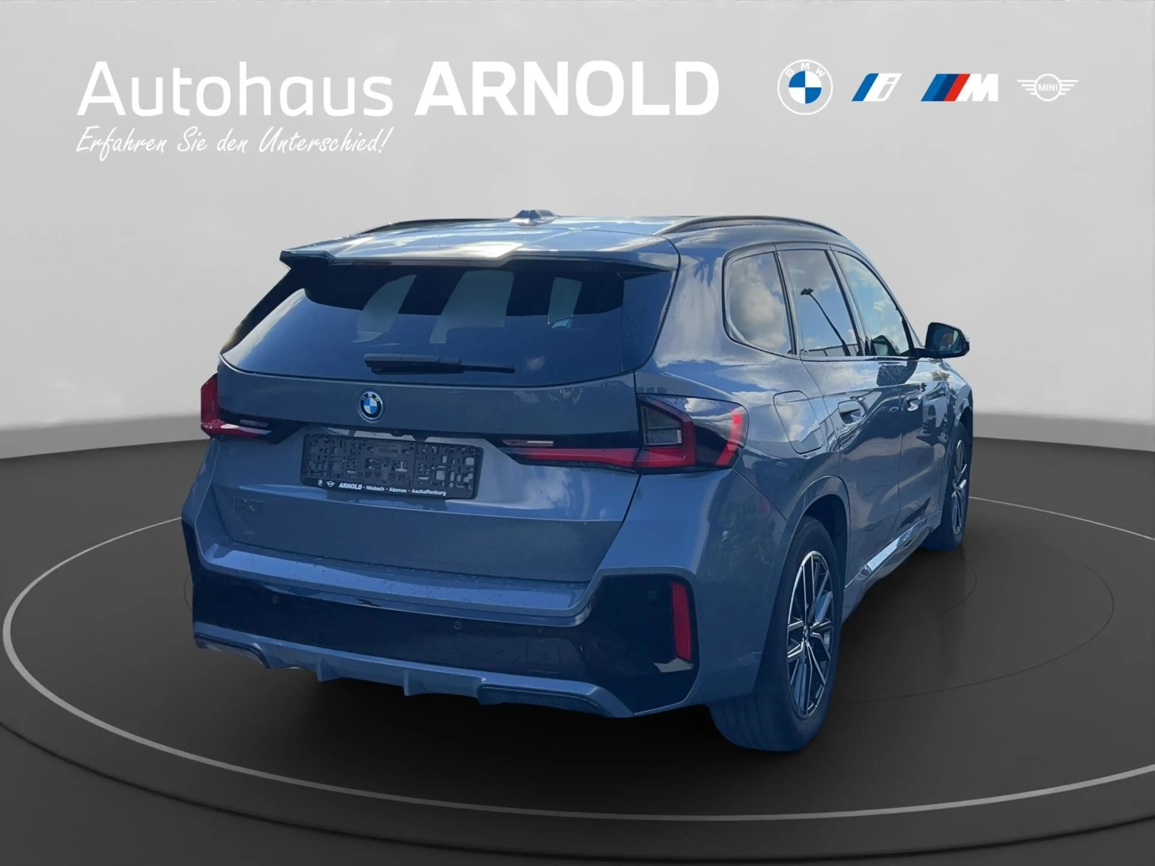 BMW iX1 xDrive30 M Sportpaket Driving Assist. Plus Pano.Da — photo 4
