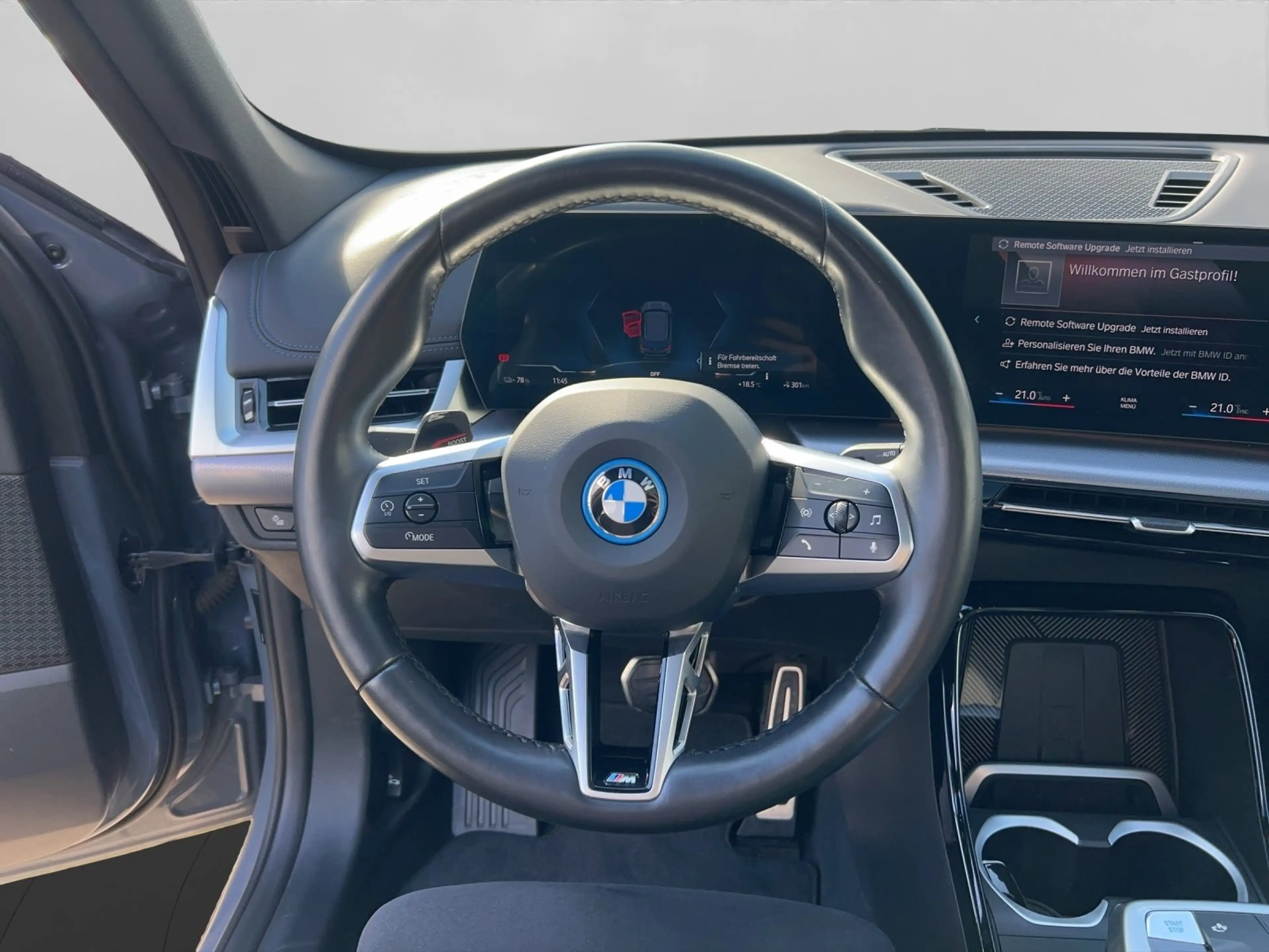 BMW iX1 xDrive30 M Sportpaket Driving Assist. Plus Pano.Da — photo 10