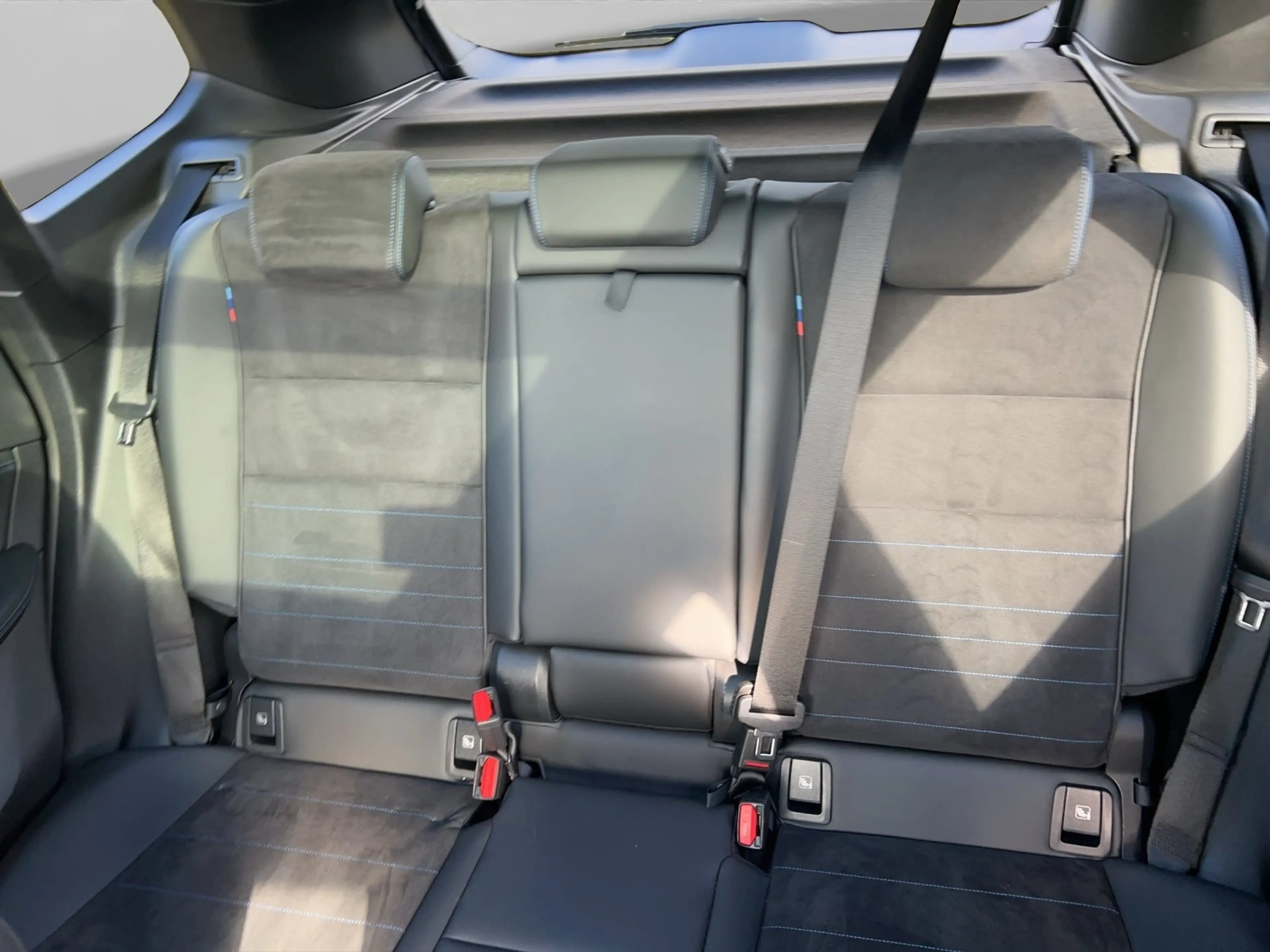BMW iX1 xDrive30 M Sportpaket Driving Assist. Plus Pano.Da — photo 8